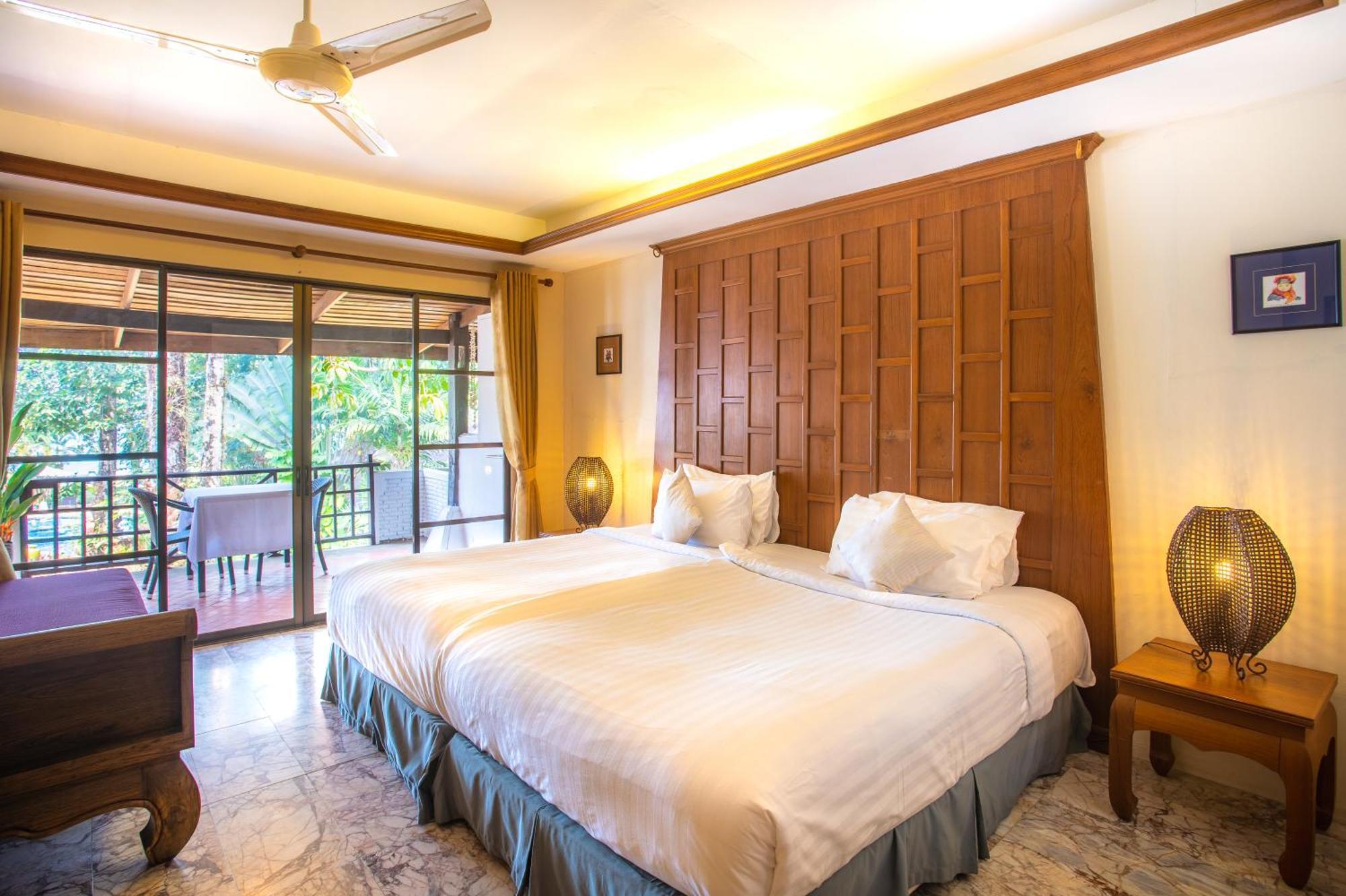 Koh Chang Cliff Beach Resort Room photo